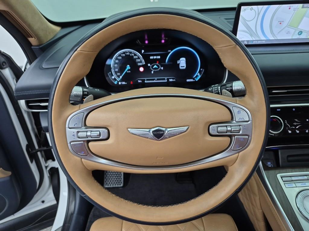Genesis GV80 - Vista 9