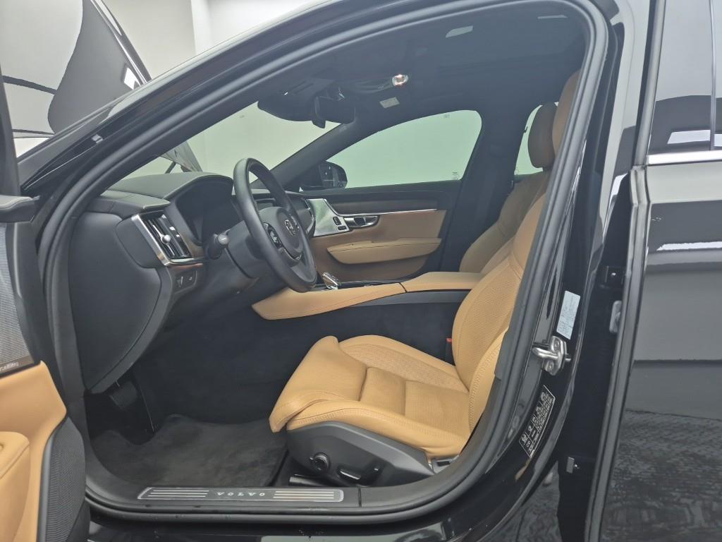 Volvo S90 - Vista 11