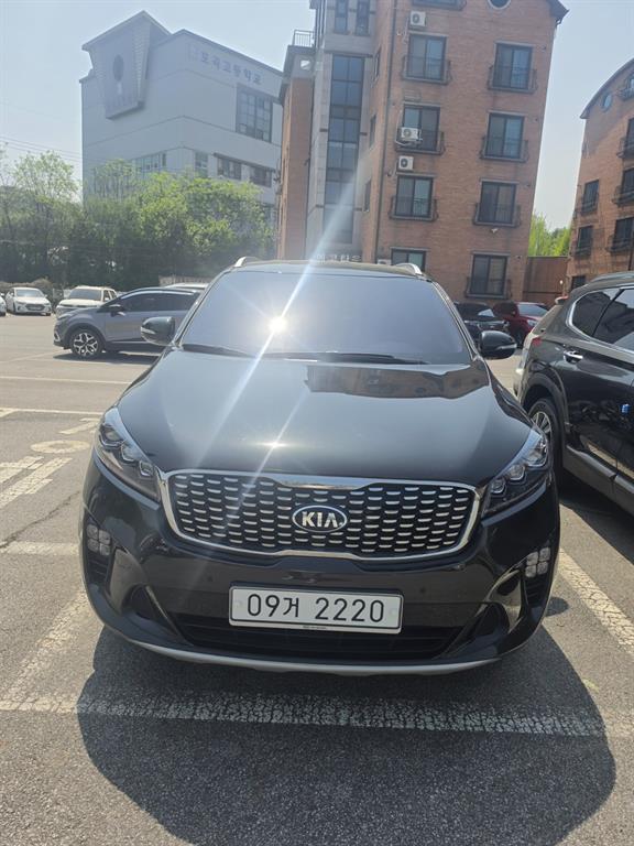 KIA Sorento 2018 Café - Importación desde Corea - HF Imports Iquique - Foto 1
