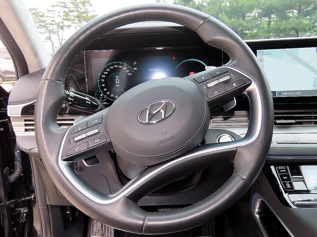 HYUNDAI Grandeur - Vista 8