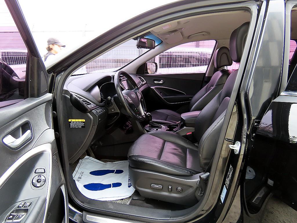 HYUNDAI Santa Fe - Vista 5