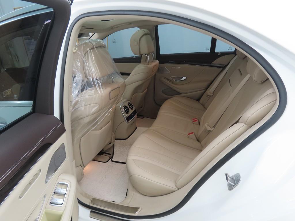 Mercedes Benz S Class - Vista 6
