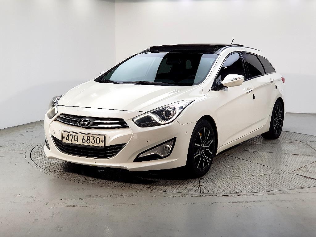 HYUNDAI i40 2012 Blanco - Importación desde Corea - HF Imports Iquique - Foto 1