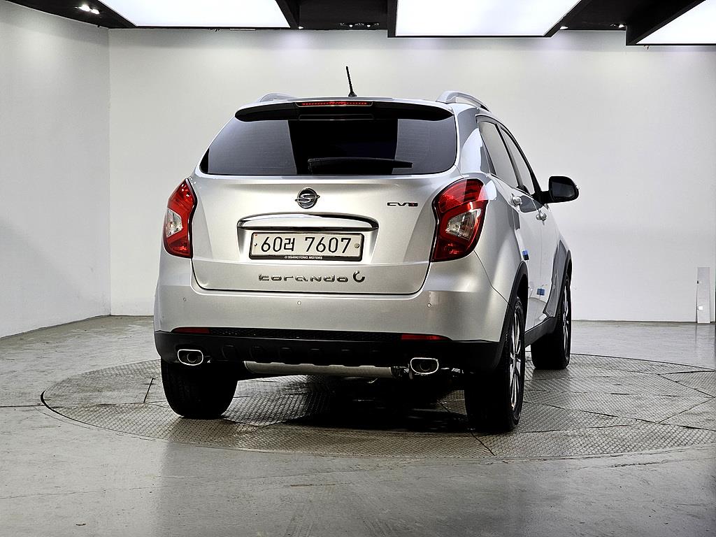 Ssangyong Korando - Vista 3