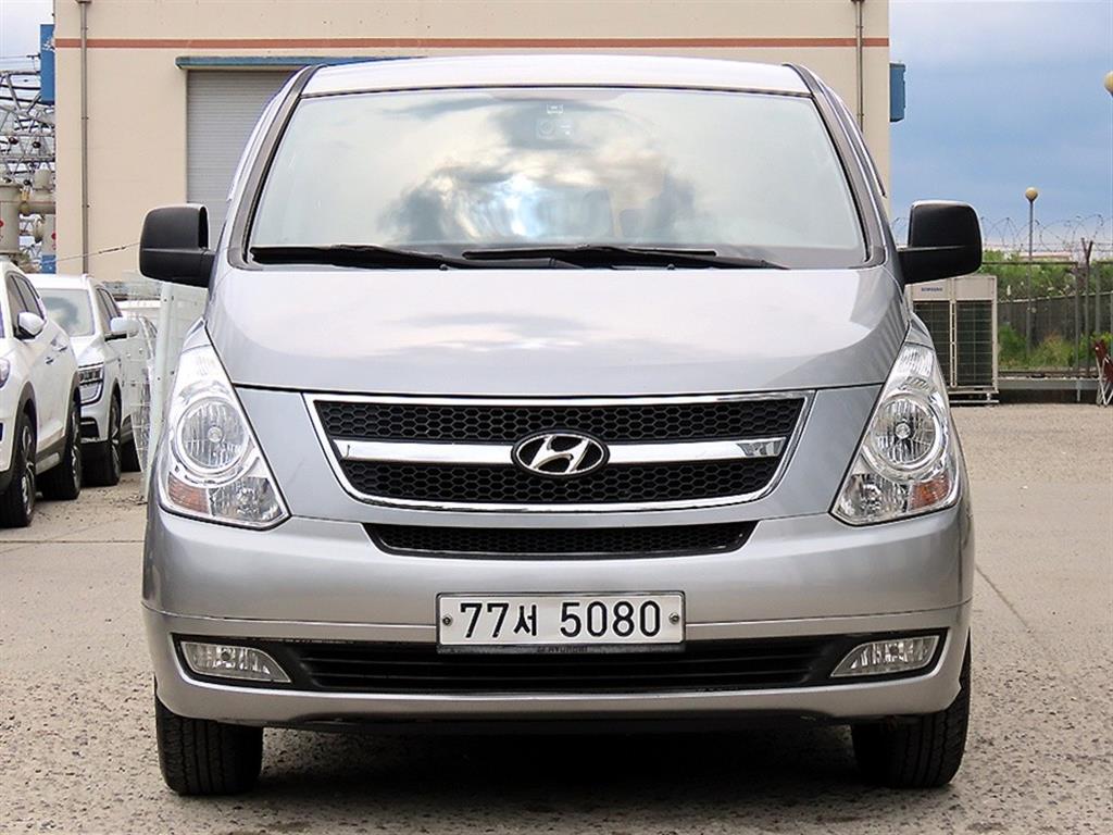 HYUNDAI Starex 2011 Gris - Importación desde Corea - HF Imports Iquique - Foto 1