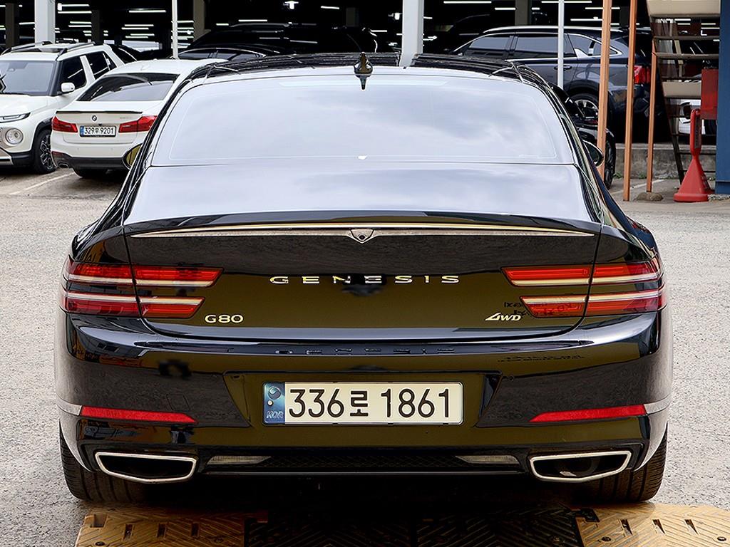 Genesis G80 - Vista 5