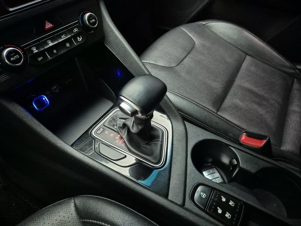 KIA Niro - Vista 8