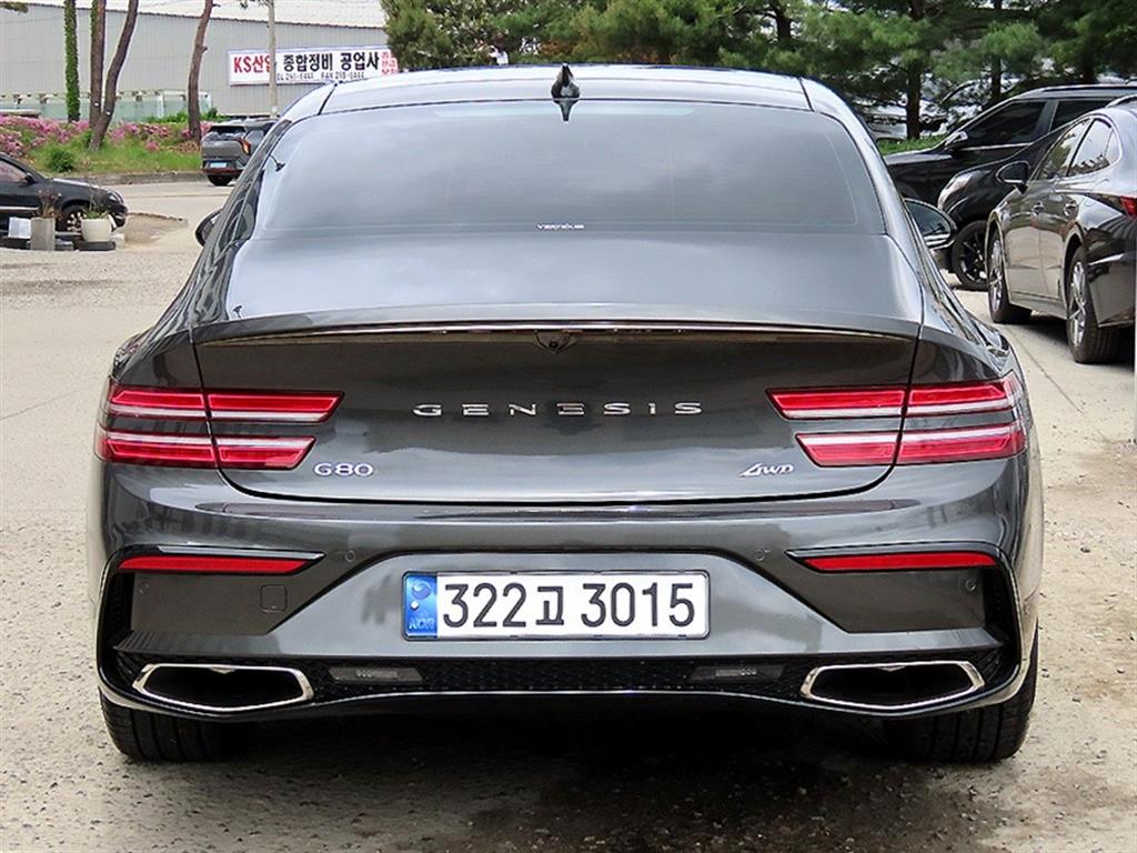 Genesis G80 - Vista 4