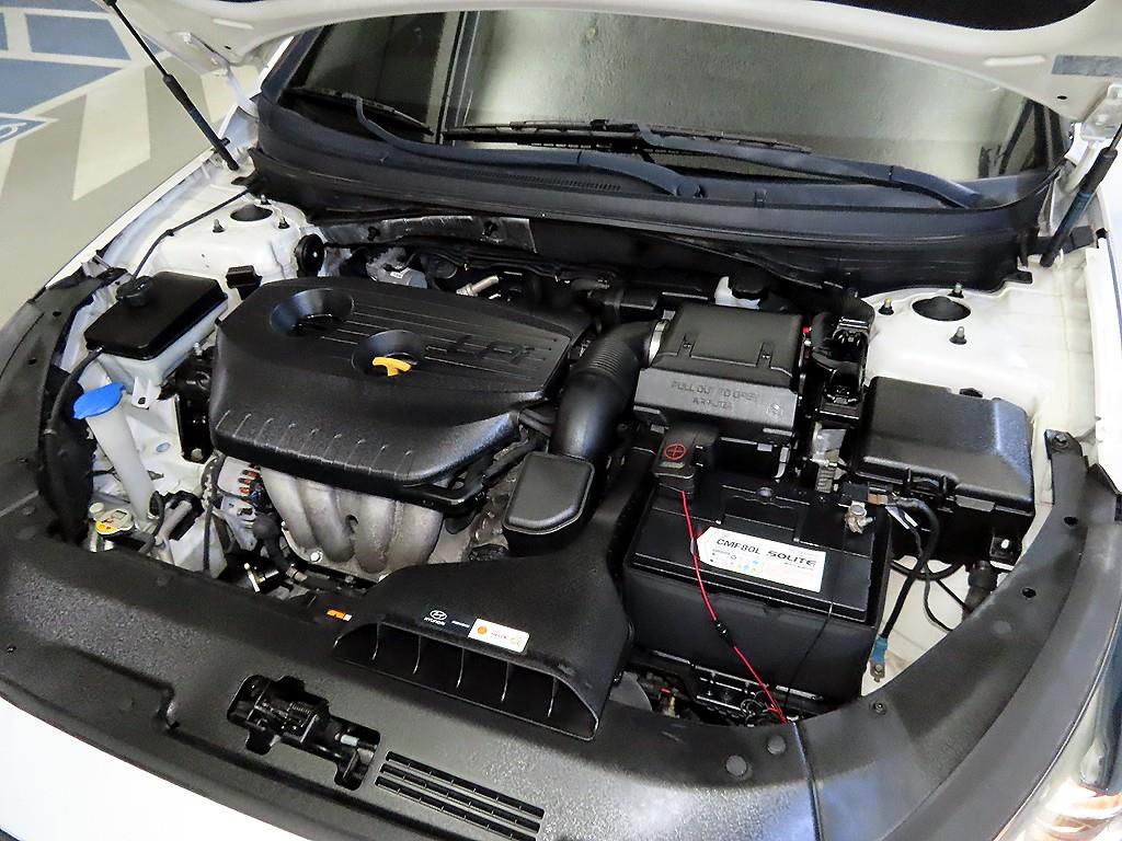 HYUNDAI Sonata 2018 Blanco - Importación desde Corea - HF Imports Iquique - Foto 18