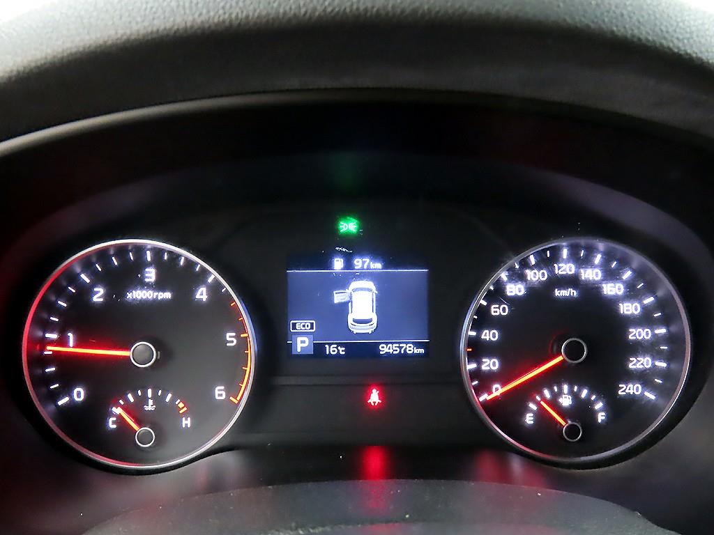 KIA Sportage - Vista 8