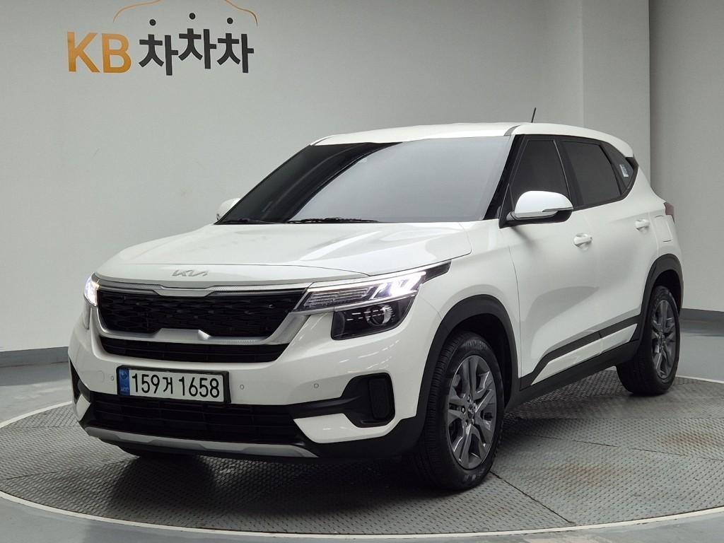 KIA Seltos 2023 Blanco - Importación desde Corea - HF Imports Iquique - Foto 1