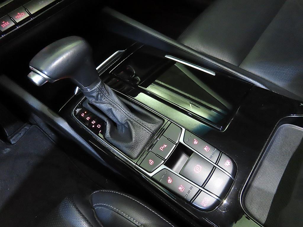 KIA K7 - Vista 12