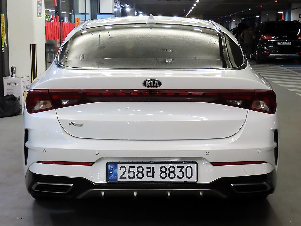 KIA K5 - Vista 5