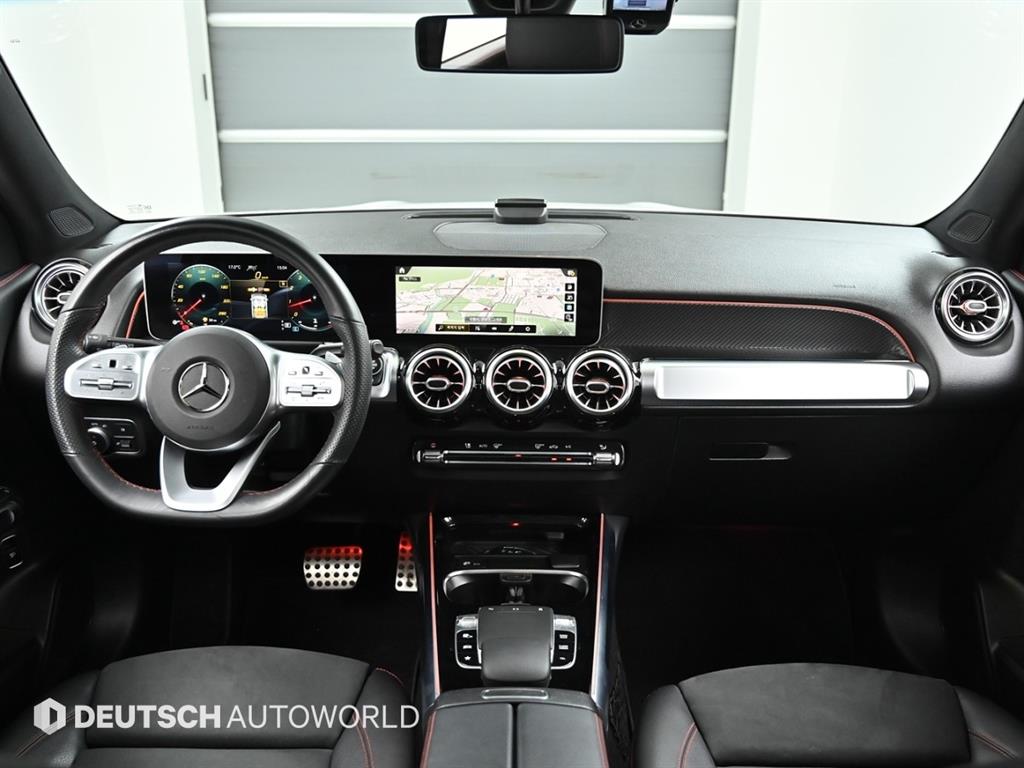 Mercedes Benz GLB Class - Vista 7
