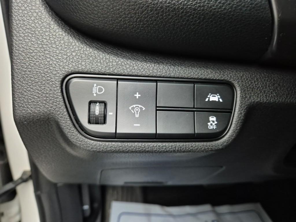 KIA Seltos 2023 Blanco - Importación desde Corea - HF Imports Iquique - Foto 16