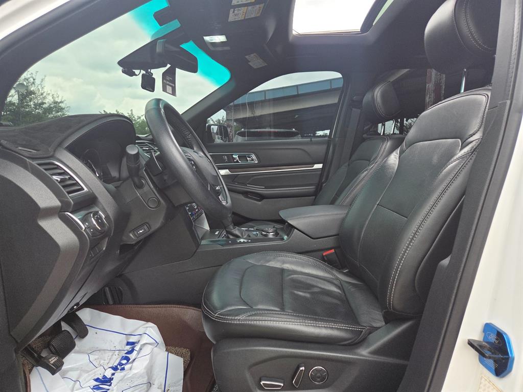 Ford Explorer - Vista 7