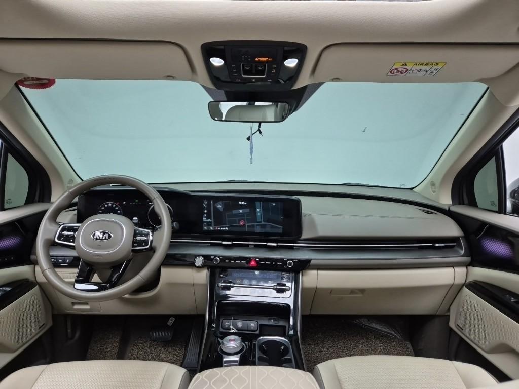 KIA Carnival - Vista 7