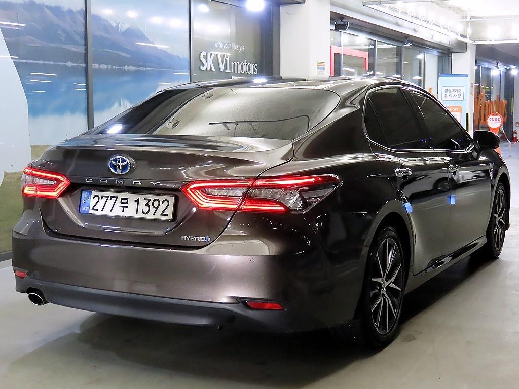 Toyota Camry - Vista 4