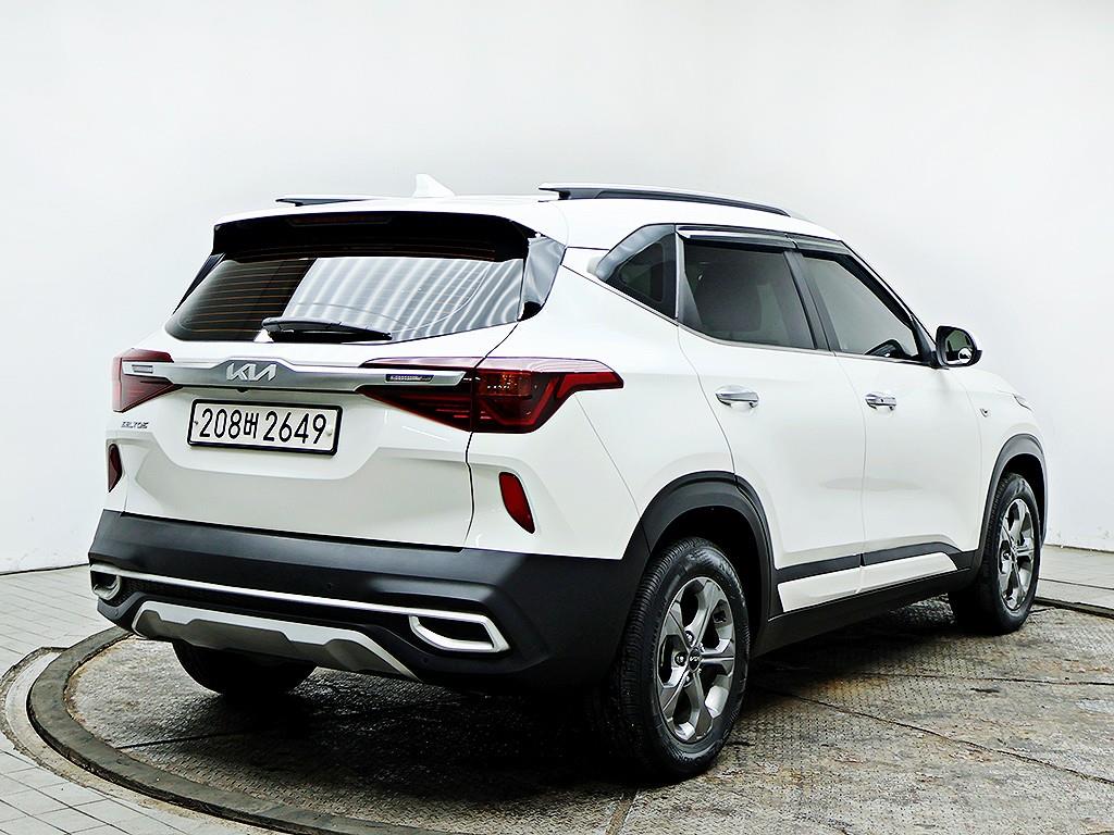 KIA Seltos - Vista 7