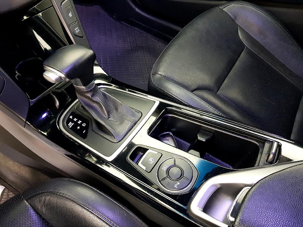 HYUNDAI i40 2012 Plateado - Importación desde Corea - HF Imports Iquique - Foto 13