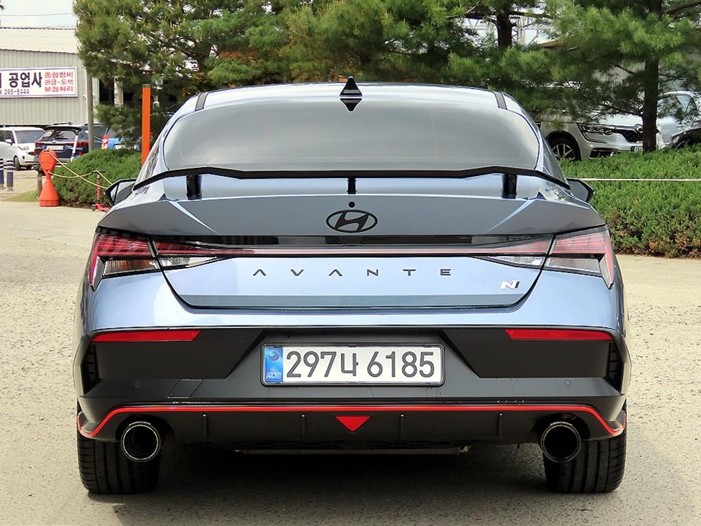 HYUNDAI Avante - Vista 4