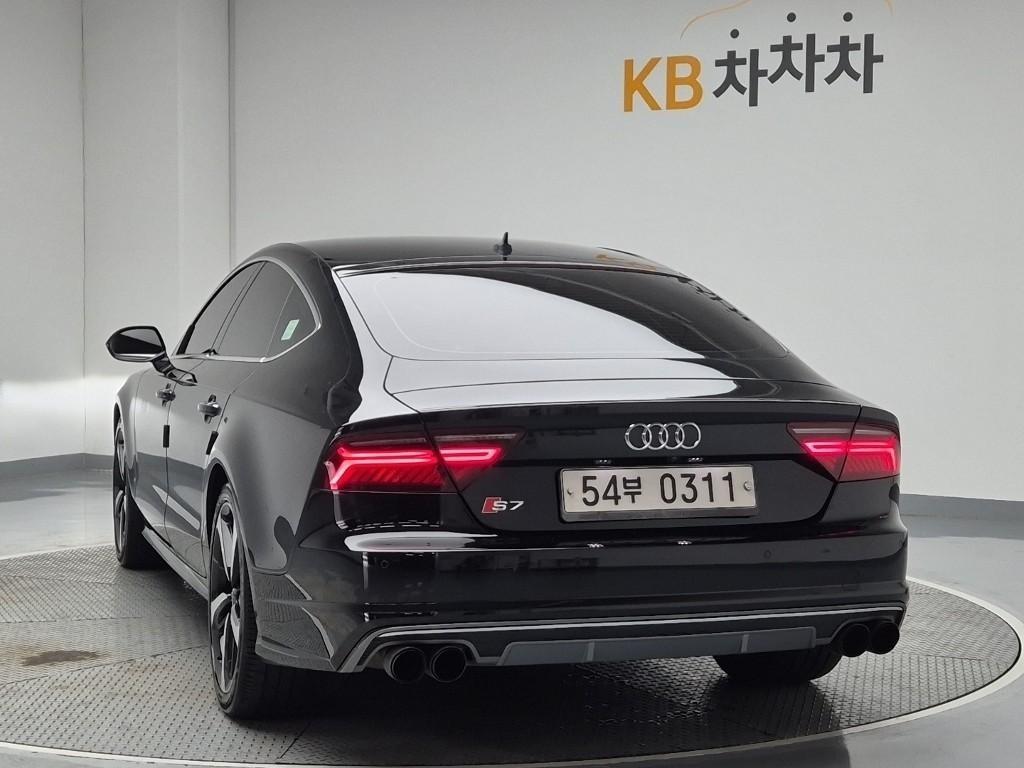 Audi A7 - Vista 4