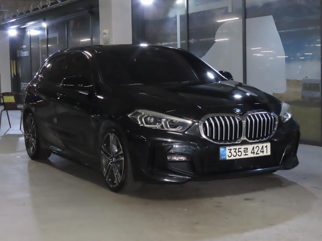 BMW 1 series 2022 Negro - Importación desde Corea - HF Imports Iquique - Foto 1