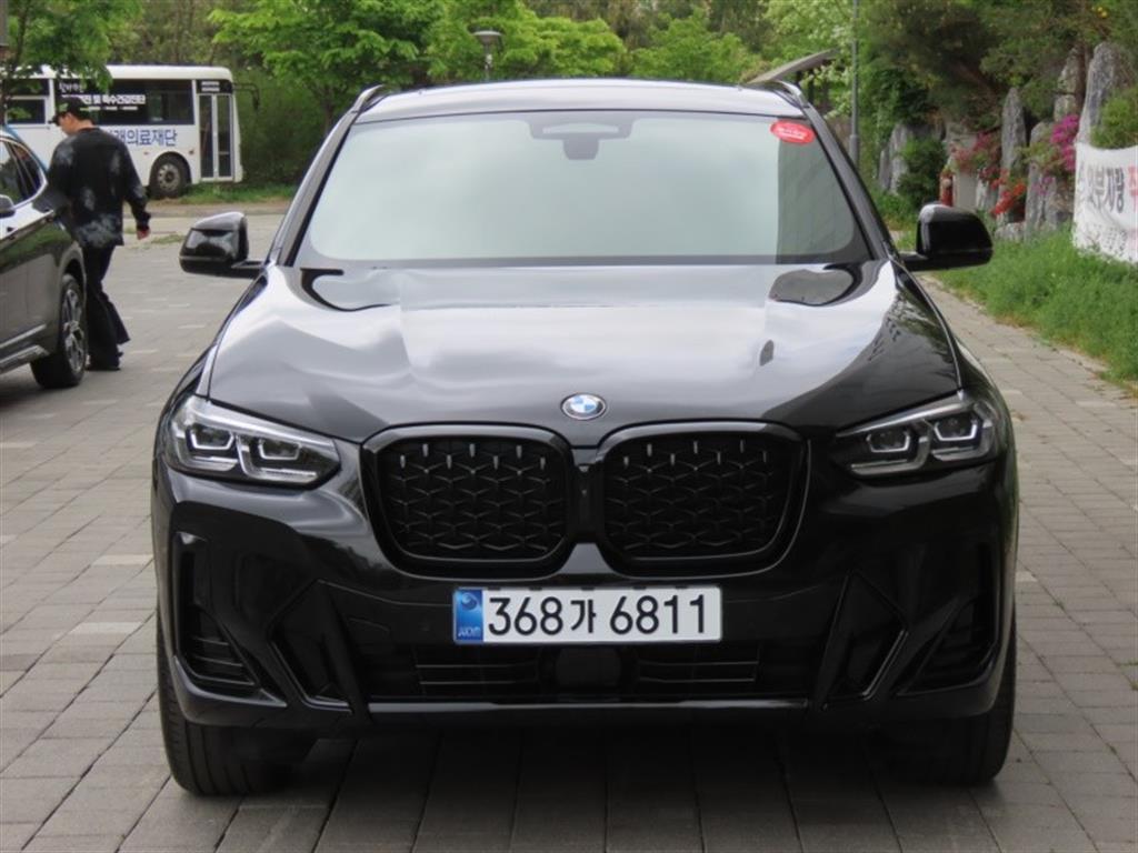 BMW X4 2025 Negro - Importación desde Corea - HF Imports Iquique - Foto 1