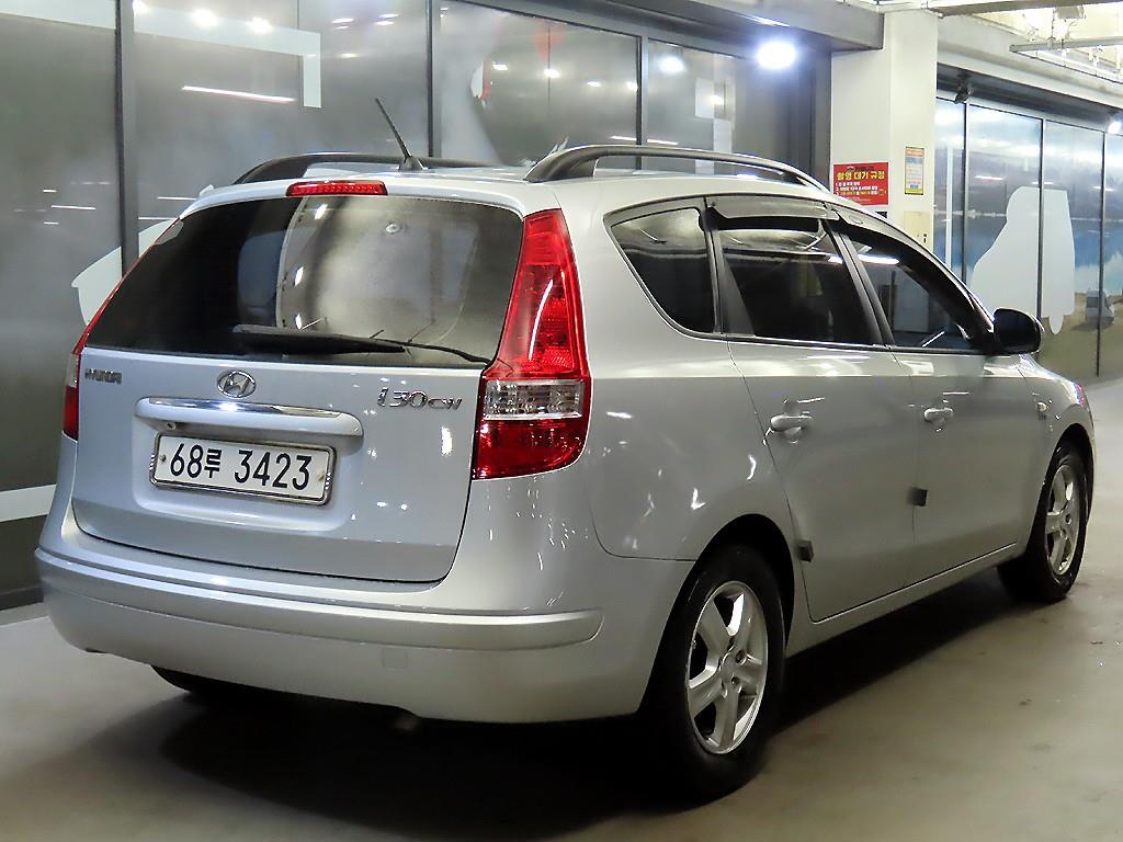 HYUNDAI i30 - Vista 4