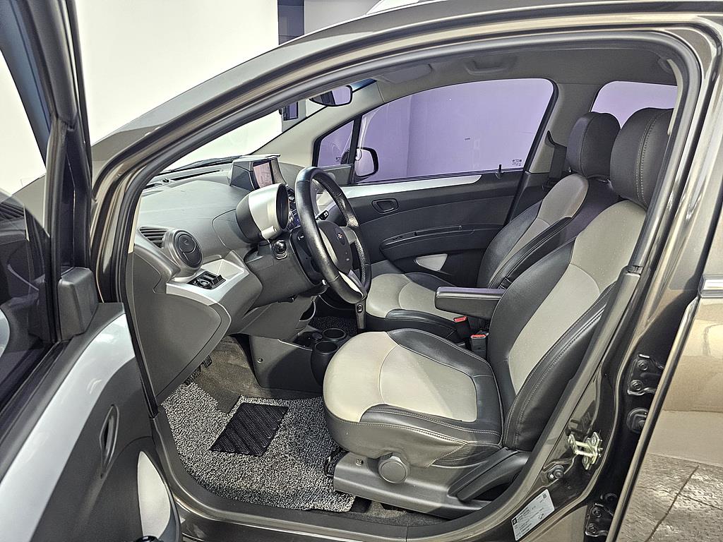 Chevrolet Spark - Vista 8