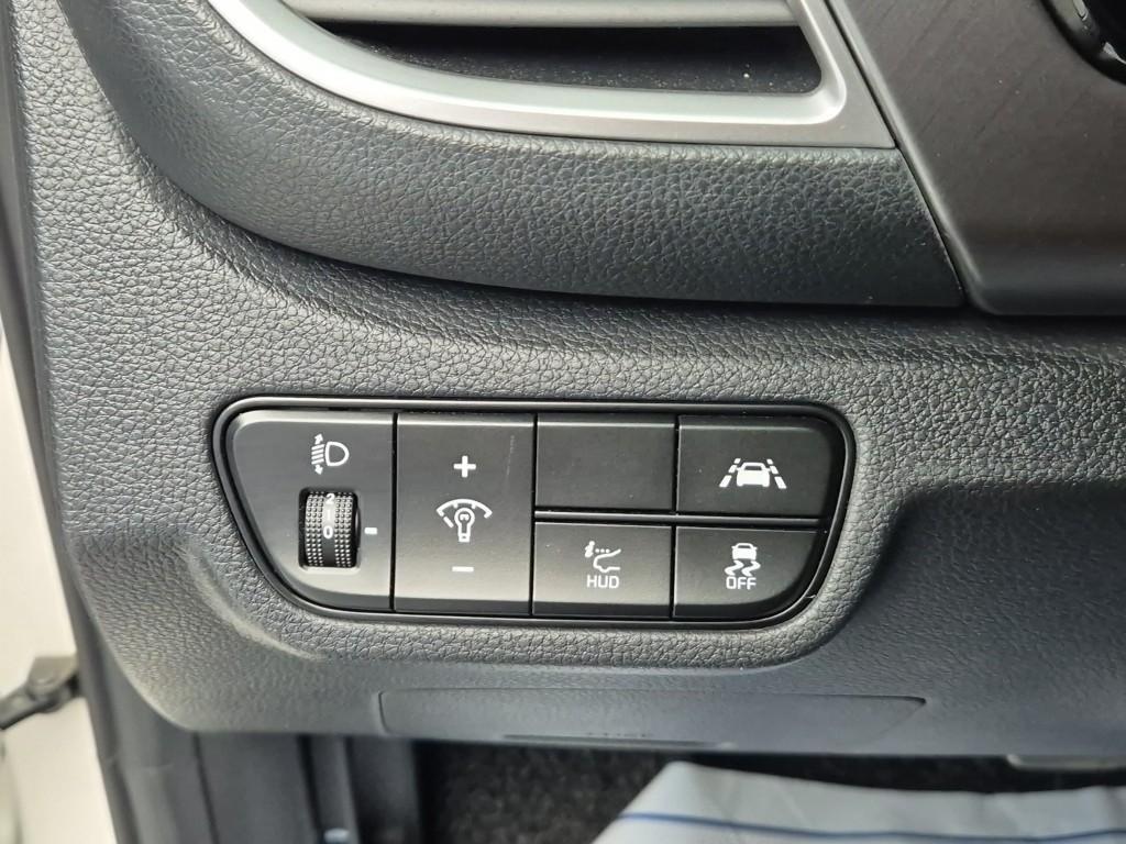 KIA Seltos 2020 Blanco - Importación desde Corea - HF Imports Iquique - Foto 19