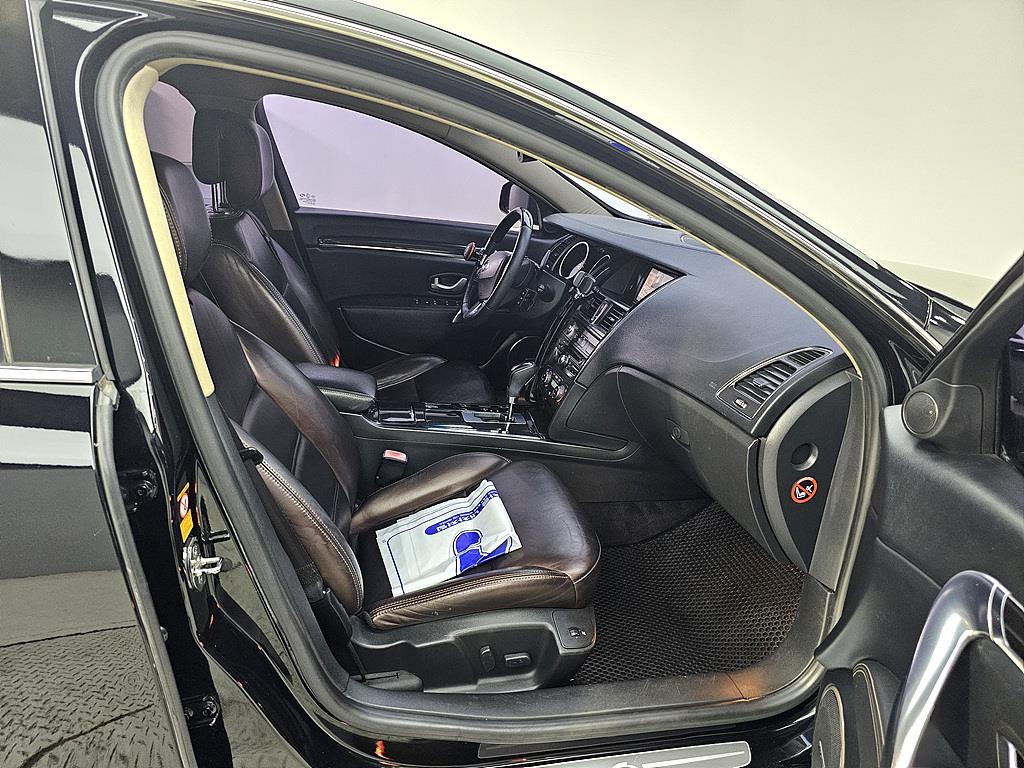 SAMSUNG SM7 - Vista 11
