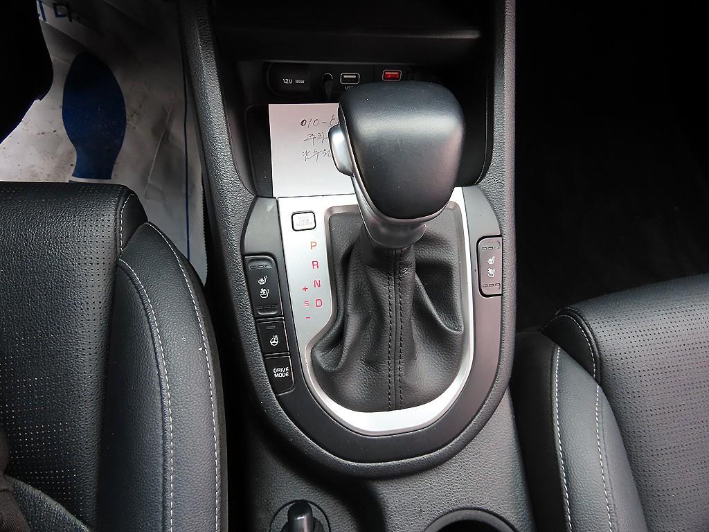 HYUNDAI Grandeur - Vista 10