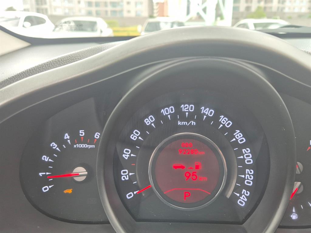 KIA Sportage 2013 Blanco - Importación desde Corea - HF Imports Iquique - Foto 16