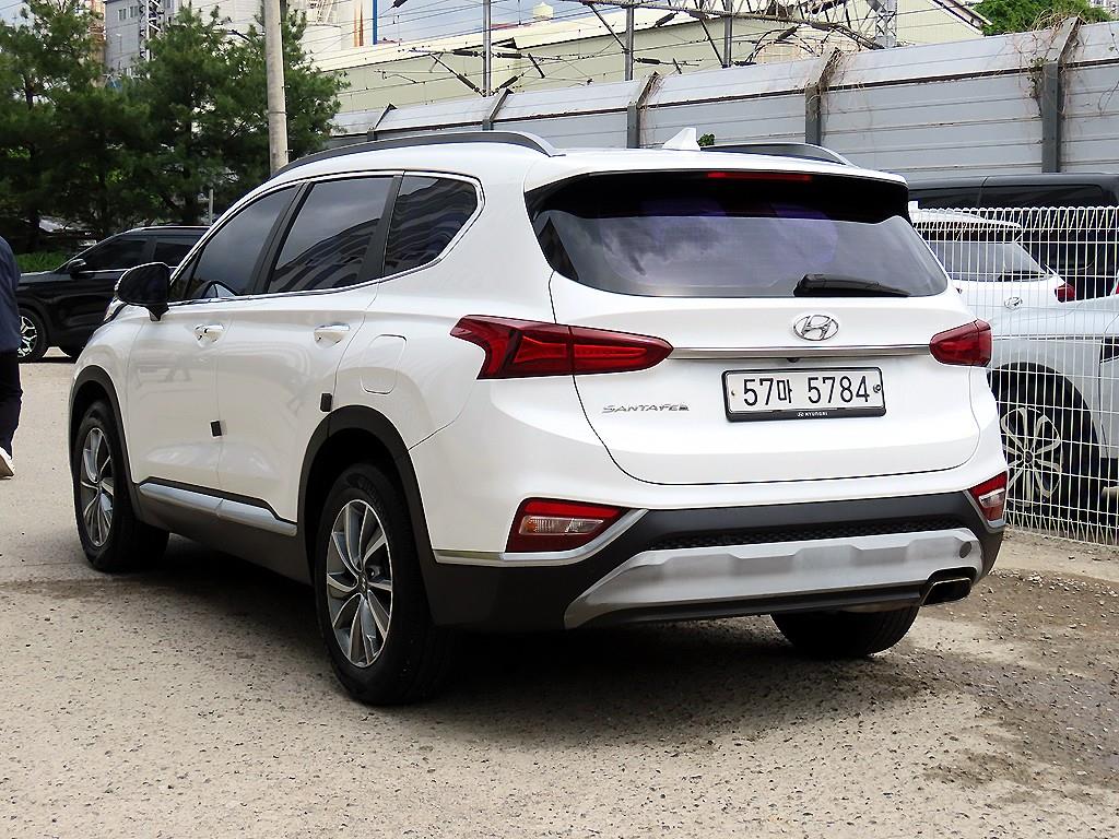 HYUNDAI Santa Fe - Vista 3