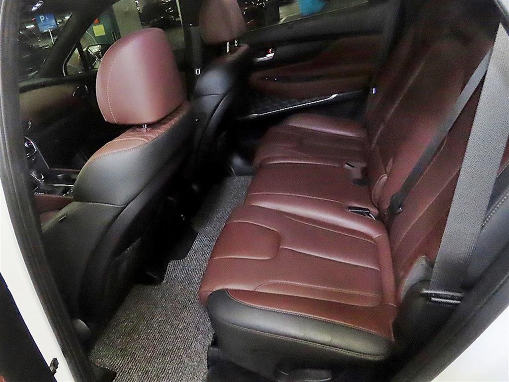 HYUNDAI Santa Fe - Vista 7