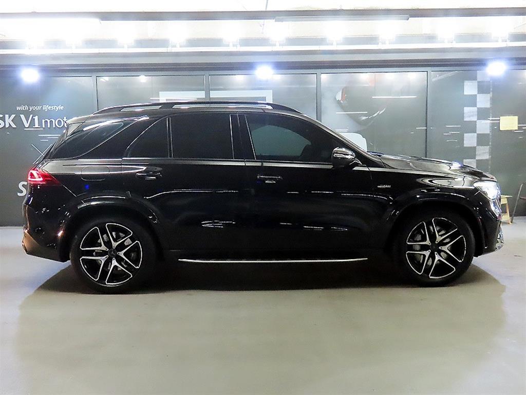 Mercedes Benz GLE Class - Vista 3