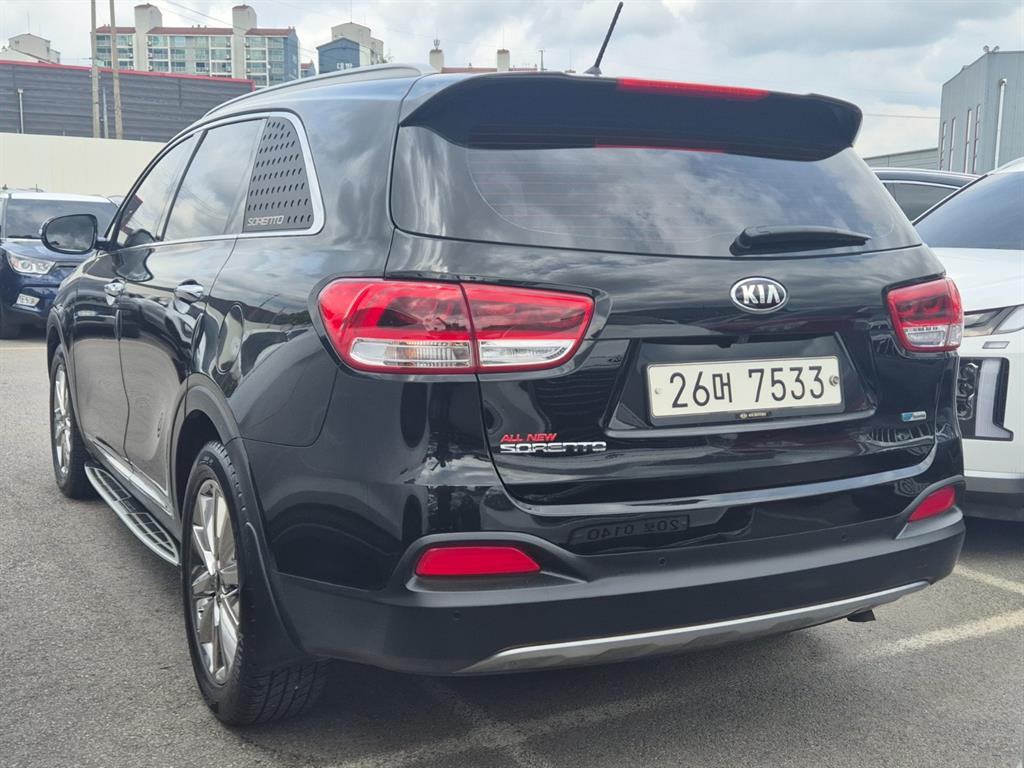 KIA Sorento - Vista 4