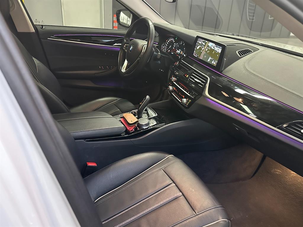 BMW 5 Series - Vista 6