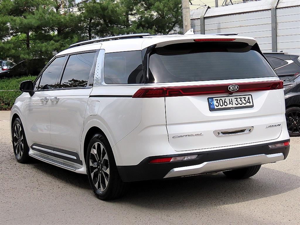 KIA Carnival - Vista 3