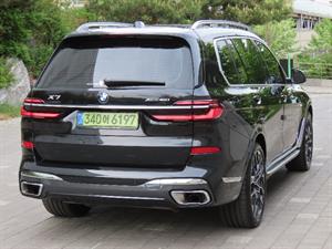 BMW X7 - Vista 6