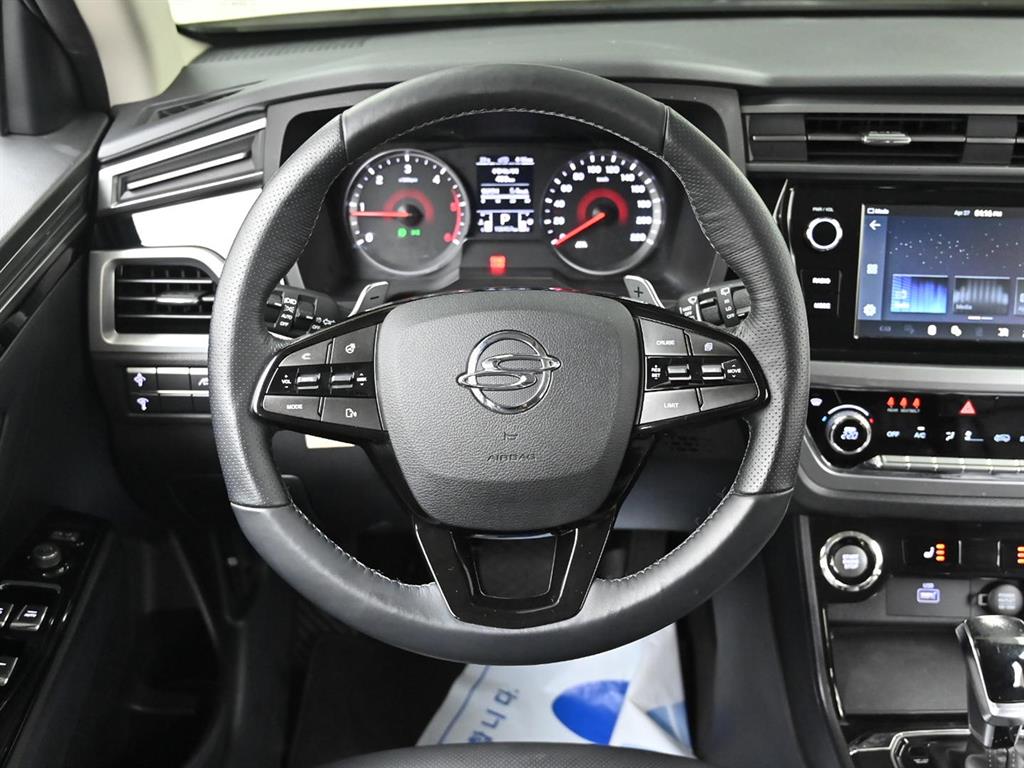 Ssangyong Korando - Vista 12