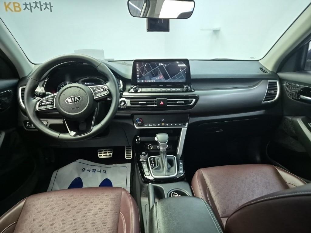 KIA Seltos - Vista 7