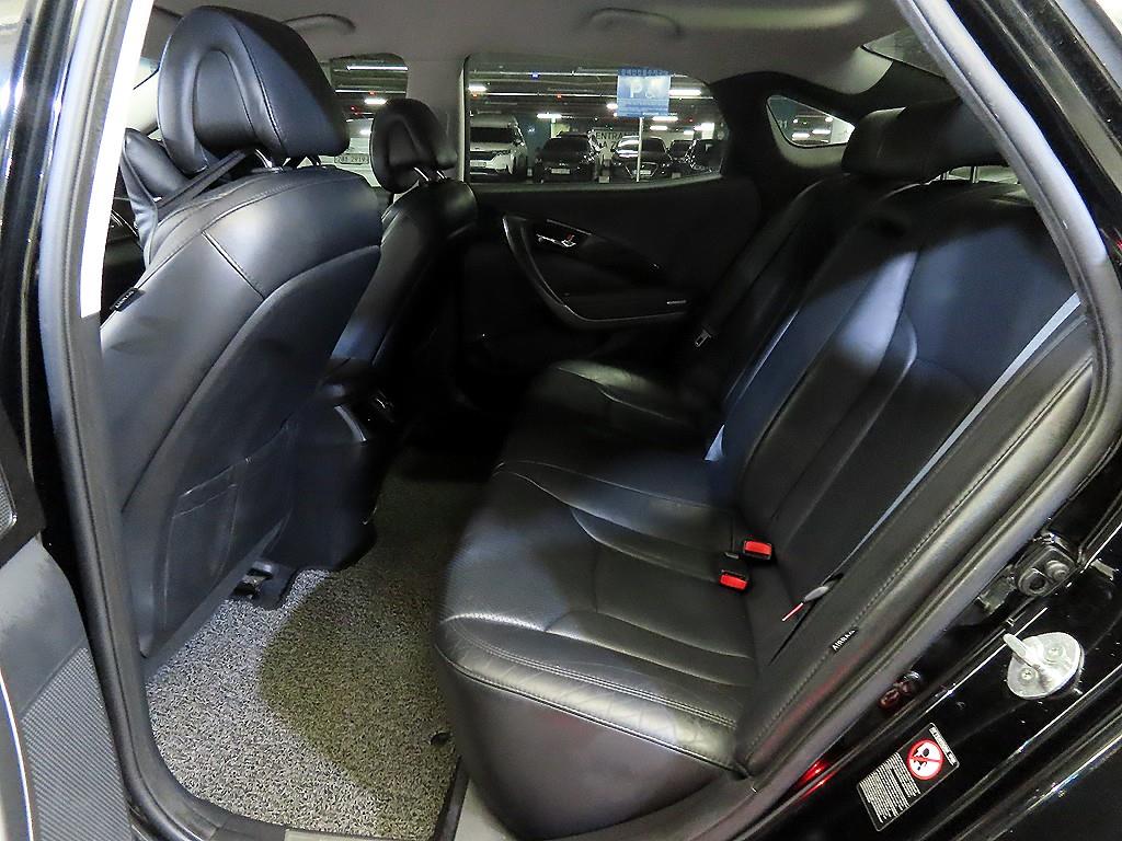 HYUNDAI Grandeur - Vista 7