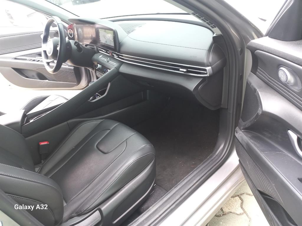 HYUNDAI Avante 2022 Gris - Importación desde Corea - HF Imports Iquique - Foto 16