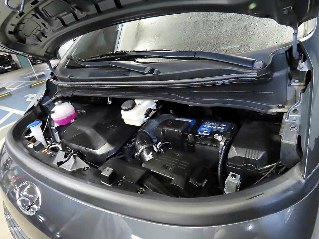 HYUNDAI Staria 2023 Gris - Importación desde Corea - HF Imports Iquique - Foto 18