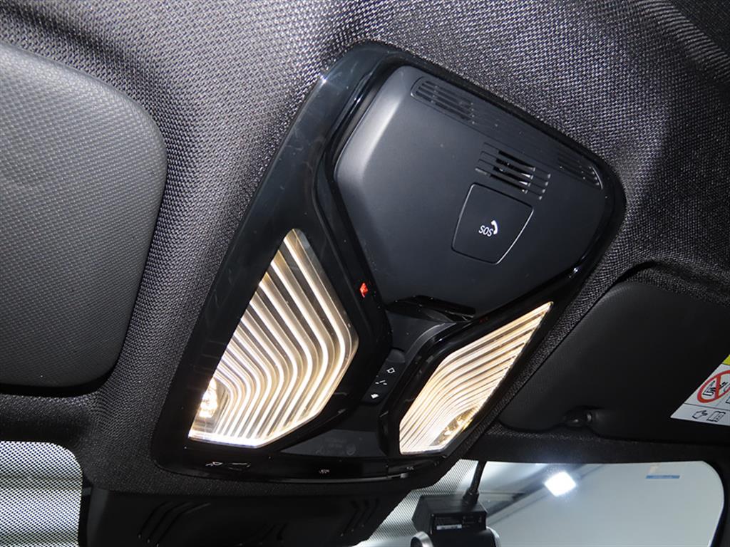 BMW X6 - Vista 12