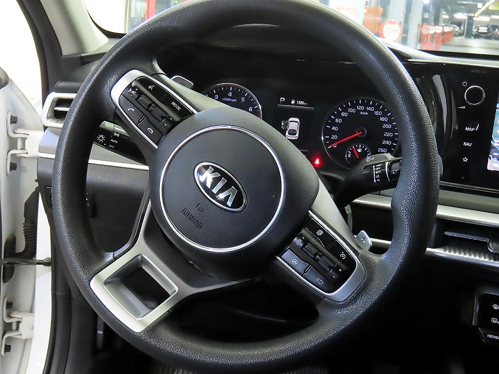 KIA K5 - Vista 8