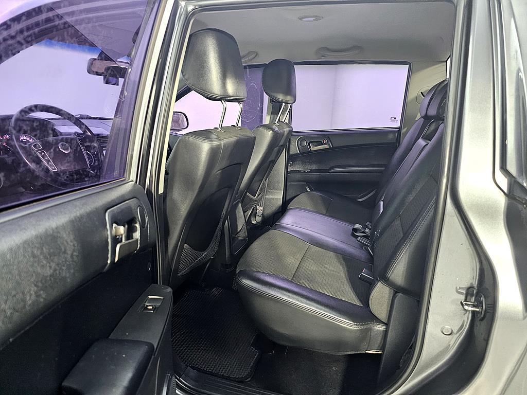 Ssangyong Korando - Vista 9