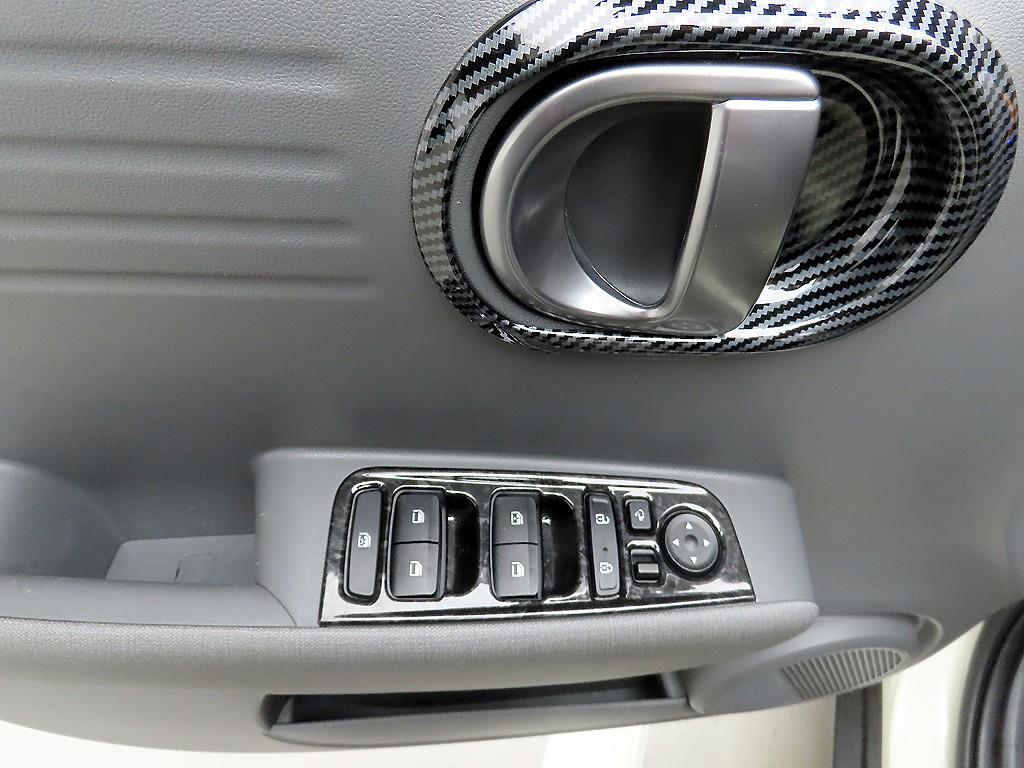 HYUNDAI Casper - Vista 11